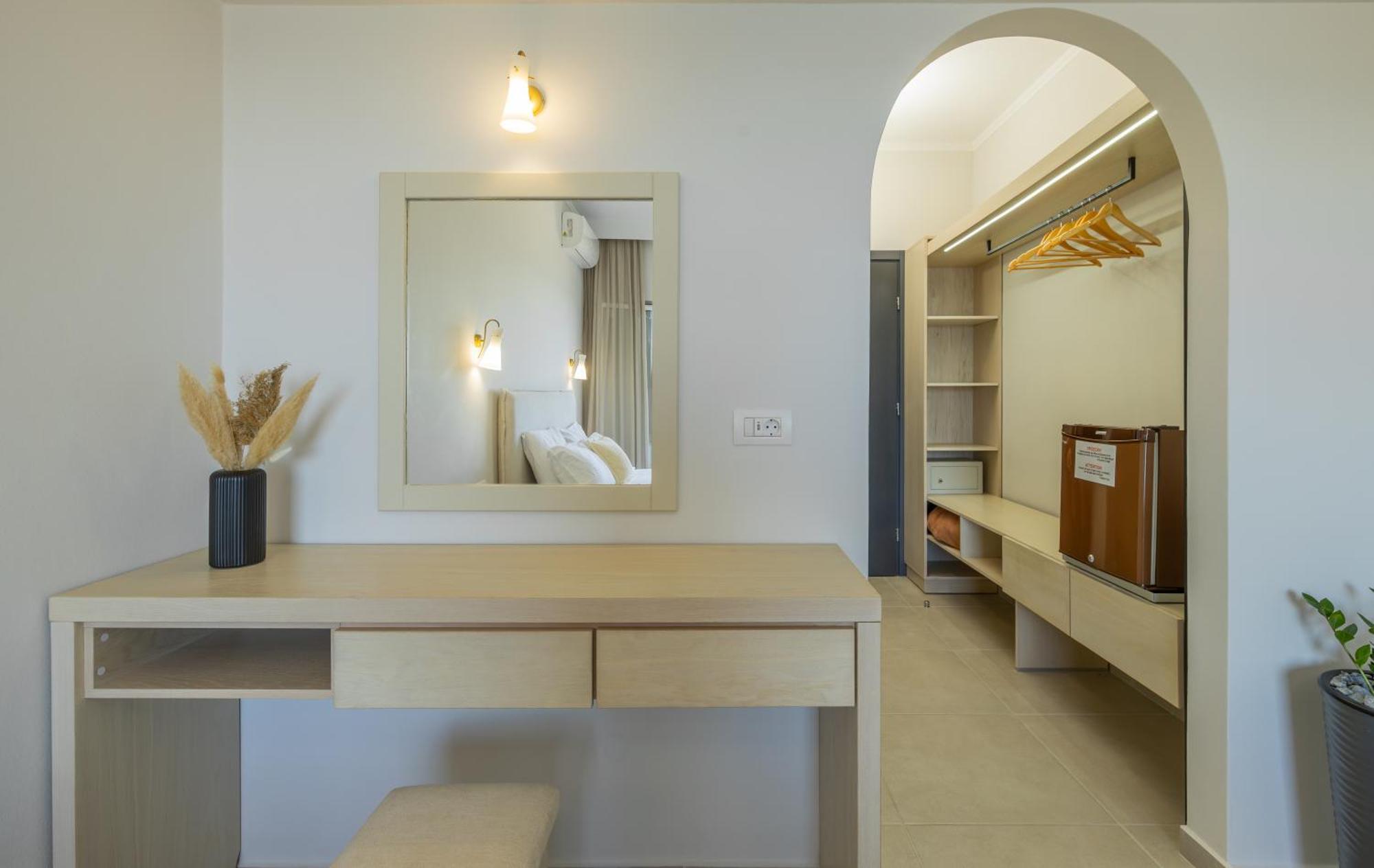 Limanaki Hotel Аргостолион Экстерьер фото
